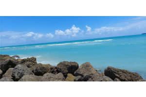 2899 Collins Ave APT 1048, Miami Beach, FL 33140, Sold 10/04/22