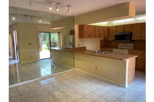 800 SW 119th Way, Davie, FL 33325, Sold 08/25/22