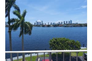16558 NE 26th Ave #4d, North Miami Beach, FL 33160, Sold 04/25/23