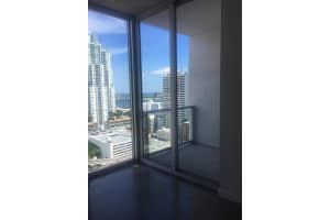 151 SE 1st St Apt 2404, Miami, FL 33131, Sold 09/23/22