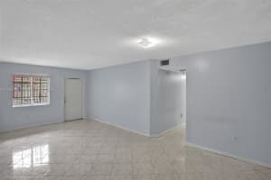 2589 W 76th St APT 106, Hialeah, FL 33016, Sold 02/06/23