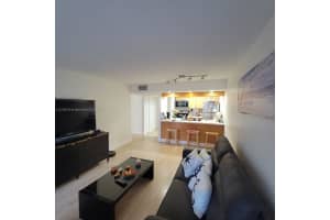 8000 SW 149th Ave APT A311, Miami, FL 33193, Sold 09/08/22