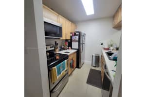 8000 SW 149th Ave APT A311, Miami, FL 33193, Sold 09/08/22