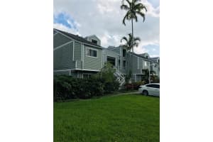 3453 NW 44th St APT 207, Lauderdale Lakes, FL 33309, Sold 12/08/23