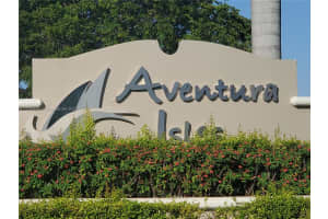 403 NE 194th Ln #194, Miami, FL 33179, Sold 11/18/22