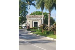 403 NE 194th Ln #194, Miami, FL 33179, Sold 11/18/22