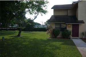 5420 Gate Lake Rd #5420, Tamarac, FL 33319, Sold 10/31/22