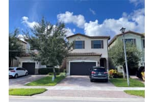 4749 NW 59th St, Tamarac, FL 33319, Sold 09/13/22