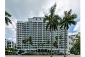 5401 Collins Ave APT 911, Miami Beach, FL 33140, Sold 09/19/22