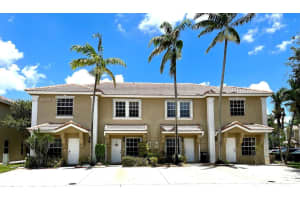 769 S W 122nd Terrace #769, Pembroke Pines, FL 33025, Sold 08/16/22
