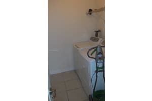 562 NE 20th Ave, Homestead, FL 33033, Sold 08/22/22