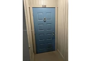 900 Colony Point Cir APT 202, Pembroke Pines, FL 33026, Sold 10/26/22