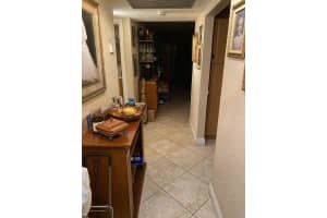 900 Colony Point Cir APT 202, Pembroke Pines, FL 33026, Sold 10/26/22