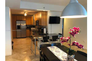 7501 E Treasure Dr #8m, North Bay Village, FL 33141, Sold 08/19/22