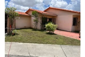4175 W 10th Ct, Hialeah, FL 33012, Sold 08/31/22