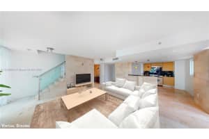 7600 Collins Ave APT 719, Miami Beach, FL 33141, Sold 11/29/22