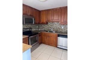 1450 Brickell Bay Dr APT 1711, Miami, FL 33131, Sold 11/16/22