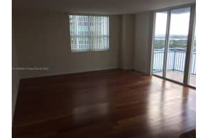 90 Alton Rd APT 2202, Miami Beach, FL 33139, Sold 08/12/22