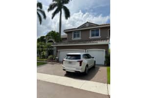 18710 SW 4th St, Pembroke Pines, FL 33029, Sold 09/01/22