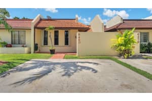 6460 NW 191st Terrace #6460, Hialeah, FL 33015, Sold 08/31/22