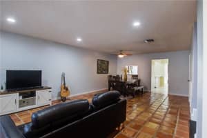13715 SW 84th St e 8, Miami, FL 33183, Sold 08/29/22