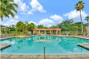 4195 Haverhill Rd APT 314, West Palm Beach, FL 33417, Sold 10/14/22