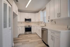 906 SW 153rd Ct a, Miami, FL 33194, Sold 09/12/22