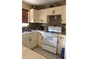 10908 NW 7th St #401, Miami, FL 33172, Sold 10/21/22