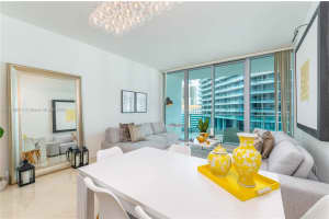 1331 Brickell Bay Dr APT 1706, Miami, FL 33131, Sold 09/30/22