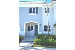 1681 SE 30th St, Homestead, FL 33035, Sold 08/26/22