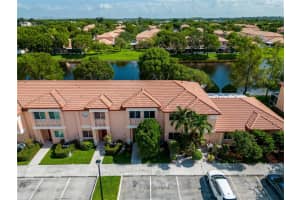 20873 NW 4 St, Pembroke Pines, FL 33029, Sold 09/13/22