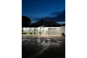 19140 NW 77th Ct, Hialeah, FL 33015, Sold 10/12/22