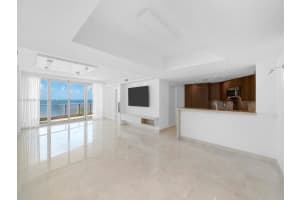 2627 S Bayshore Dr APT 1205, Miami, FL 33133, Sold 09/08/22