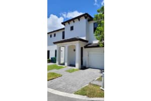 22575 SW 102nd Ave, Miami, FL 33190, Sold 08/17/22
