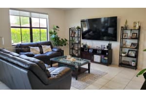 22575 SW 102nd Ave, Miami, FL 33190, Sold 08/17/22