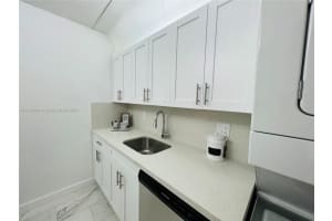 8260 SW 210th St APT 220, Cutler Bay, FL 33189, Sold 08/25/22