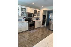 121 Queen Eugenia Ct, Fort Pierce, FL 34949, Sold 09/22/22