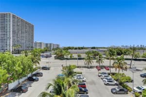 1865 79th Street Causeway APT 5O, North Bay Village, FL 33141, Sold 08/31/22