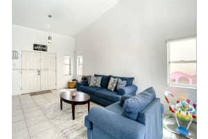 11807 SW 273rd Ln, Homestead, FL 33032, Sold 08/29/22