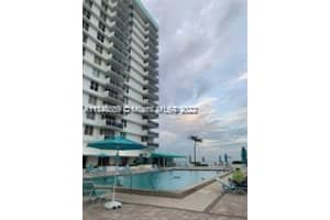 3725 S Ocean Dr APT 405, Hollywood, FL 33019, Sold 09/15/22