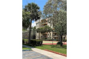 9310 Fontainebleau Blvd APT 512, Miami, FL 33172, Sold 08/30/22