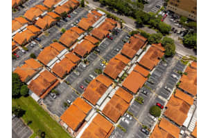 2321 W 69th St 2321 a, Hialeah, FL 33016, Sold 09/06/22