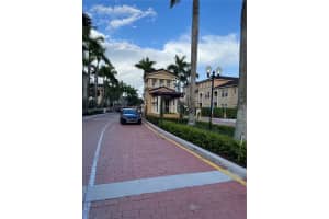 4405 SW 160th Ave APT 212, Miramar, FL 33027, Sold 10/07/22