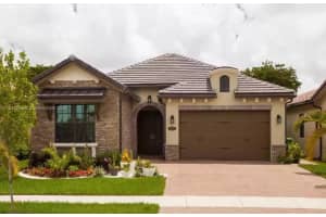 1283 SW 113th Way, Pembroke Pines, FL 33025, Sold 09/28/22
