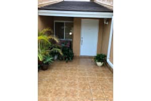 14442 SW 49th St, Miami, FL 33175, Sold 07/28/22