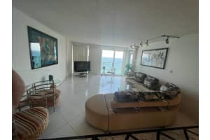 2201 S Ocean Dr APT 2501, Hollywood, FL 33019, Sold 09/29/22