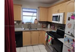 818 SW 9th St, Homestead, FL 33034, Sold 09/23/22