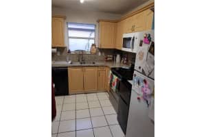 818 SW 9th St, Homestead, FL 33034, Sold 09/23/22