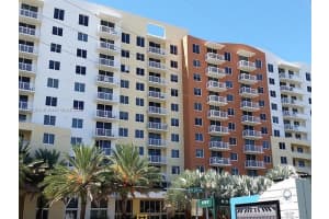 2775 NE 187th St APT 326, Aventura, FL 33180, Sold 10/04/22
