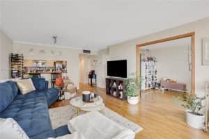 600 NE 36th St APT 1007, Miami, FL 33137, Sold 11/30/22